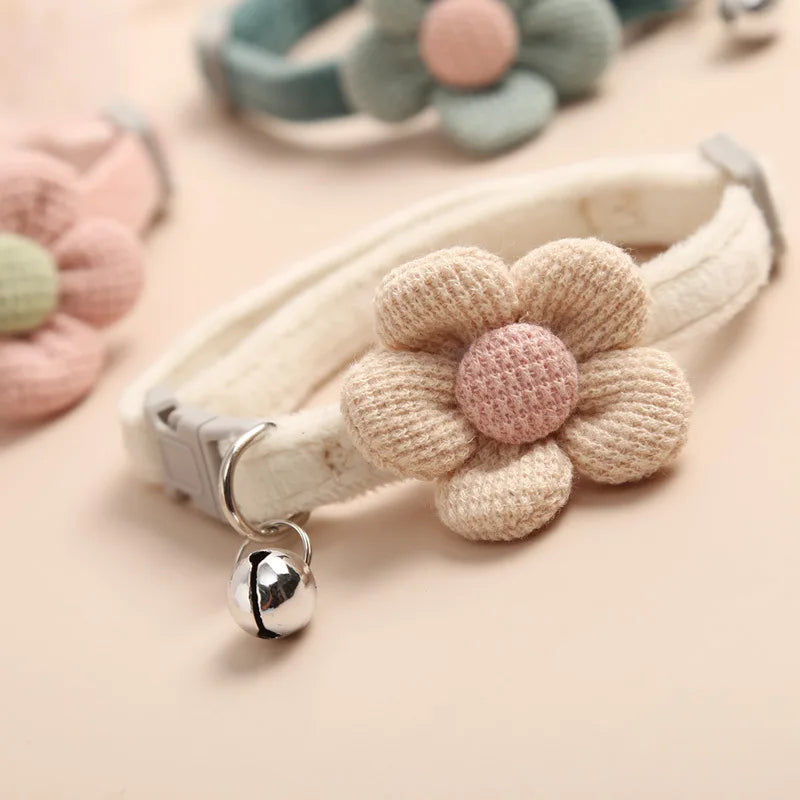 Cat Collar with Cute Flower  Adjustable Buckle Cat Collar Bell Collar