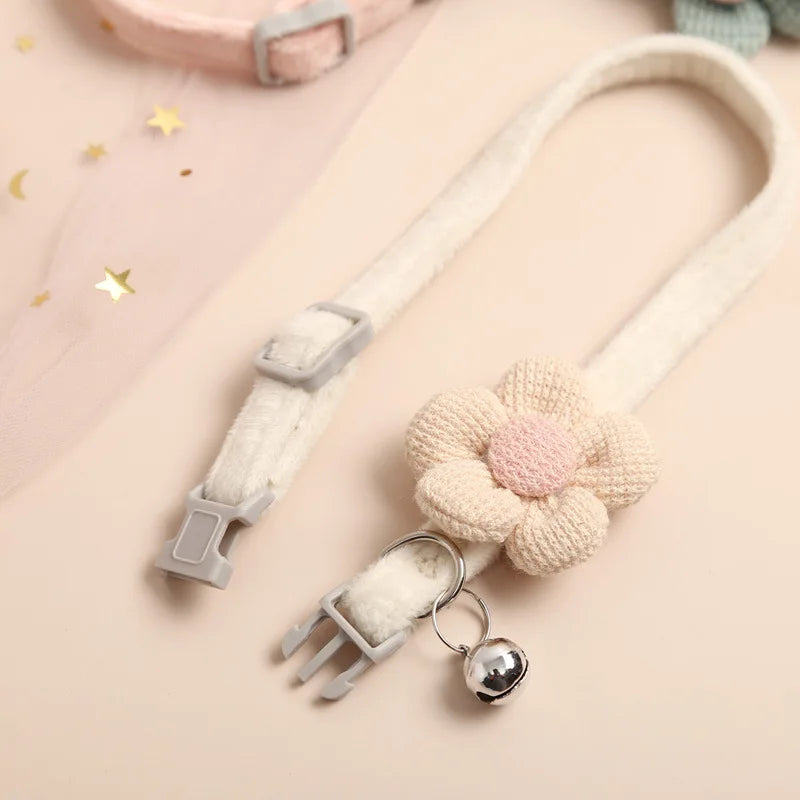 Cat Collar with Cute Flower  Adjustable Buckle Cat Collar Bell Collar